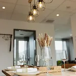 公寓 Hygge Homes 'scandi Sunset' 温森
